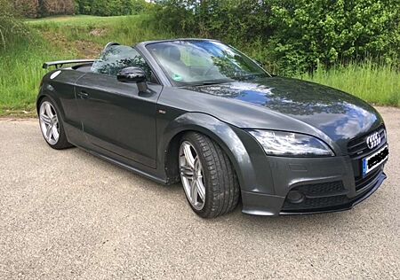 Audi TT Roadster 2.0 TDI quattro S tronic