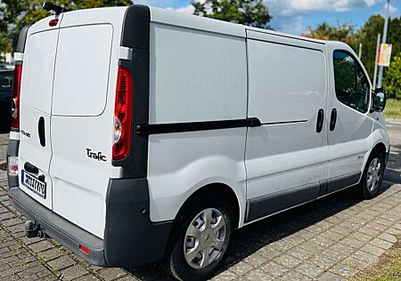 Renault Trafic 2.0 dCi 115 FAP L1H1