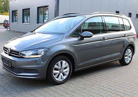 VW Touran Volkswagen AHK SHZ PDC BMT/Start-Stopp Aus 1. Hand