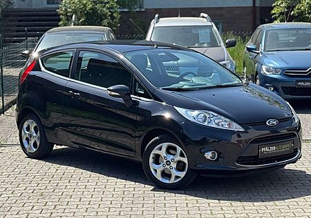 Ford Fiesta Titanium 38.000 km Scheckheftgepflegt keyless go