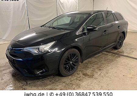 Toyota Avensis Touring Sports Team D Alcantara Navi Kam