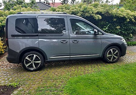 VW Caddy Volkswagen 1.5 TSI BMT (5-Si.) PanAmericana