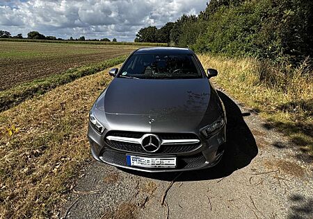 Mercedes-Benz A 250 A-Klasse Plugin Hybrid e 8G-DCT