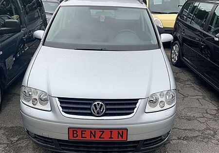 VW Touran Volkswagen 1.6 FSI Automatik Highline