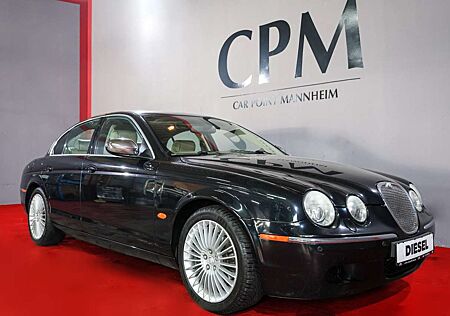 Jaguar S-Type 2.7 V6 DIESEL EXECUTIVE LEDER NAVI PDC