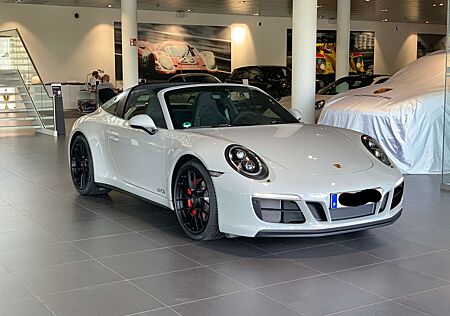 Porsche 991 911 Coupe 911 Targa 4 GTS PDK