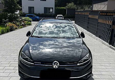 VW Golf Variant Volkswagen Comfortline BlueMotion TGI