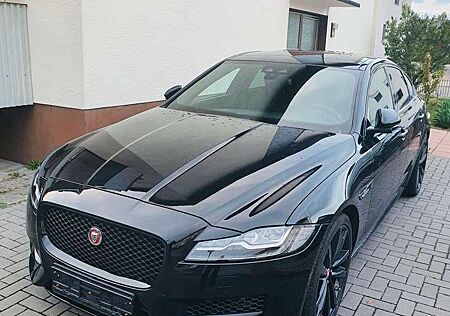 Jaguar XF 30d Aut. R-Sport