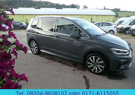 VW Touran Volkswagen Highline R-Line AHK / Panorama / 7 Sitze