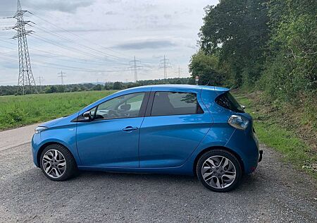 Renault ZOE mit Anhängerkupplung (ohne Batterie) 41kwh