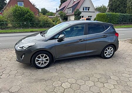Ford Fiesta Titanium Hybrid 92KW*Xenon+8xAlu+Scheckhe