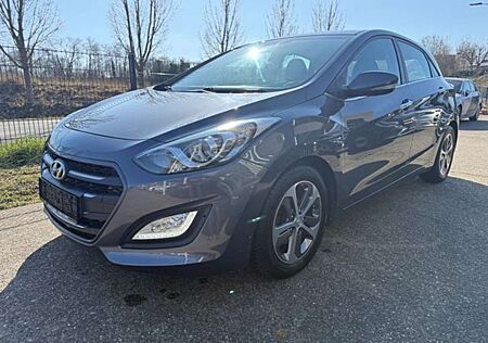 Hyundai i30 YES! * KAMERA * NAVI * GARANTIE * HU/AU NEU