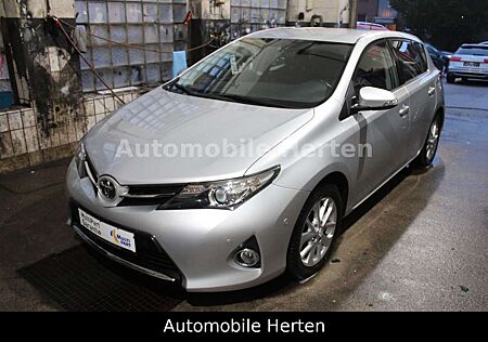 Toyota Auris 1.6 Life+*5-TÜRIG*KAMERA*SHZ*1.HAND*AHK*
