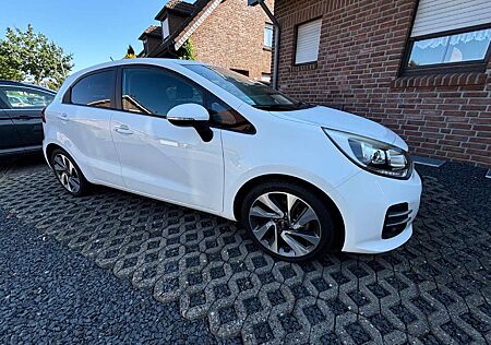 Kia Rio 1.4 Spirit