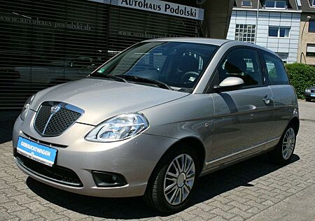 Lancia Ypsilon 1.2 8V Oro | 2-Hand | 76 T.Km.| Klima |