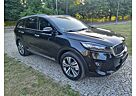 Kia Sorento 2,2 CRD 4WD Automatik Leder Pano TÜV NEU