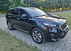 Kia Sorento 2,2 CRD 4WD Automatik Leder Pano TÜV NEU