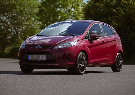 Ford Fiesta 1.25 (82 PS) - magenta | TÜV neu
