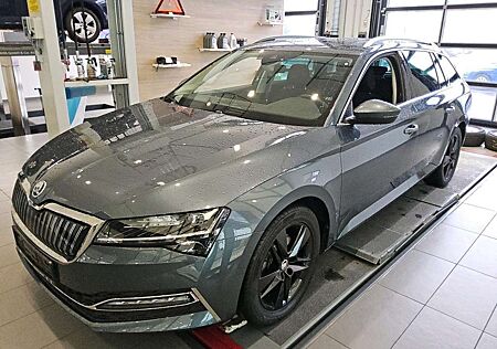 Skoda Superb COMBI iV STYLE LED-AFS/PANO/VC/DAB+/StHz.