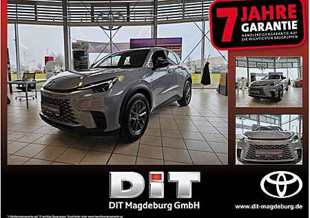 Lexus LBX 1.5 Basis + Komfort-Paket ACC+LED+Navi+SHZ