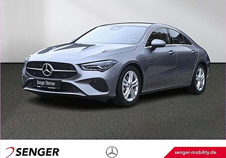 Mercedes-Benz CLA 180 Rückfahrkamera Sitzheizung MBUX-Navi LED