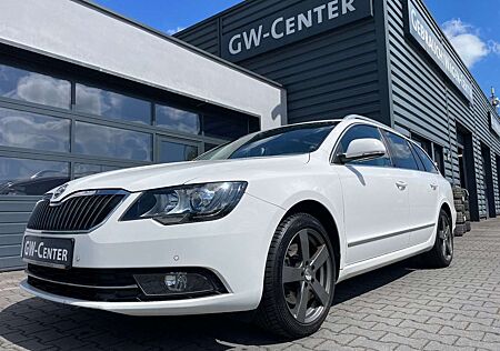 Skoda Superb Combi Elegance DSG/Pano/Navi/Tempo/Xenon