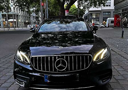Mercedes-Benz E 300 AMG LINE/DESIGNO/3D BURMESTER