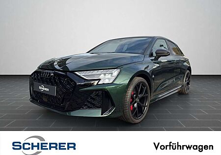 Audi RS3 *BENTLEY Frabe*Schalensitze*RS Aus