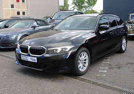 BMW 320 dA*TOURING*NAVI*WIDESCREEN*LED*TOP!