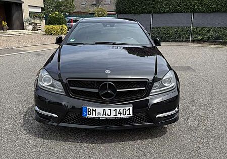 Mercedes-Benz C 250 Coupe (BlueEFFICIENCY) 7G-TRONIC
