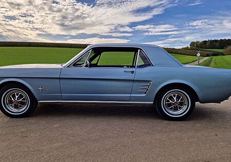 Ford Mustang Original V8, Automatik