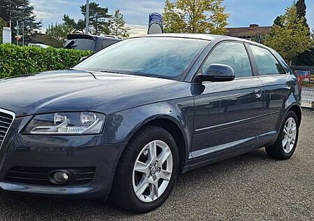 Audi A3 Sportback Diesel 1.6 TDI Sportback DPF Ambition