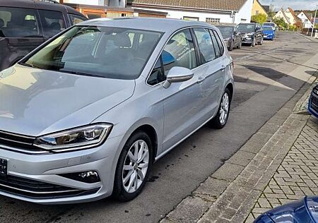 VW Golf Sportsvan Volkswagen 1.5 TSI DSG Highline AHK schwenk