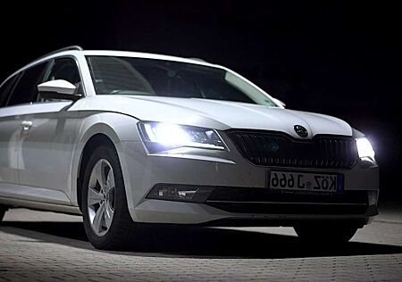 Skoda Superb +Combi+2.0+TDI+Style