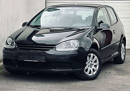 VW Golf Volkswagen V Lim. Trendline*SHZ*AHK*KLIMA*ALU*ZV