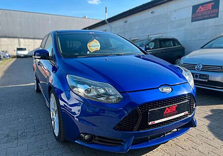 Ford Focus ST 2.0, 250PS, TÜV NEU, Schiebedach, Xenon