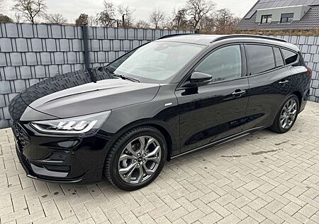 Ford Focus Turnier ST-Line X *TOP Zustand*