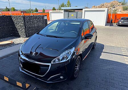 Peugeot 208 PureTech 82
