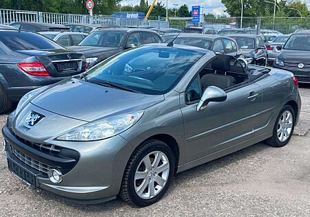 Peugeot 207 Sport/ Klimaanlage / Scheckheft / Parksensoren