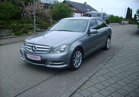 Mercedes-Benz C 180 CGI Limo. BlueEfficiency AHK-NAVI-AUTOMA.
