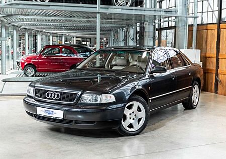 Audi A8 4.2 quattro tiptronic|BOSE|Sitzheiz./belüft.