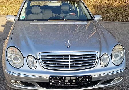 Mercedes-Benz E 240 T