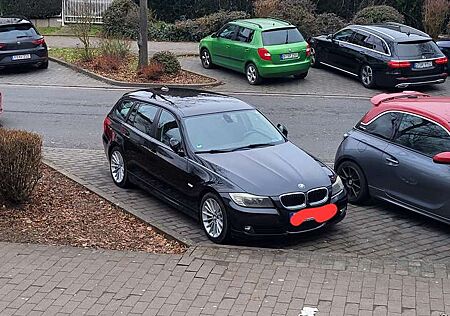 BMW 320d 320 DPF Touring Blue Performance Edition Fleet Sp