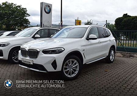 BMW X3 xDrive30e DAB LED WLAN Parkassistent AHK Shz