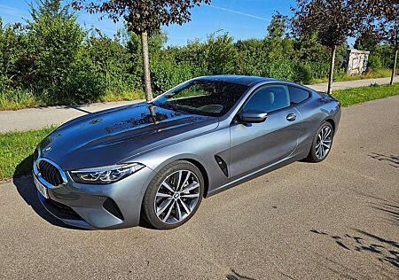 BMW 840i 840