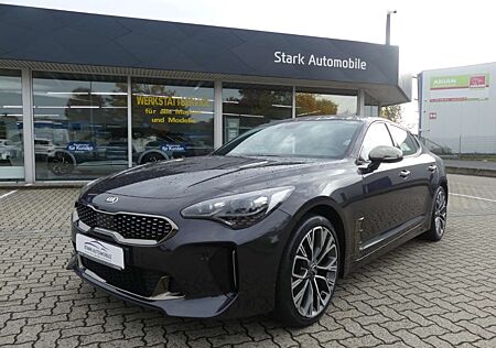 Kia Stinger GT-Line 2WD 2.0 T-GDI Navigation Sitzheizung Parkp