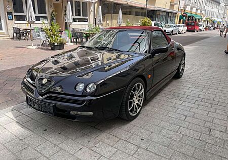 Alfa Romeo Spider 2.0 T.Spark, Sportfahrwerk, *Tüv neu*