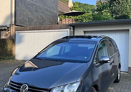 VW Sharan Volkswagen 2.0 TDI DSG Blue Motion Comfortline