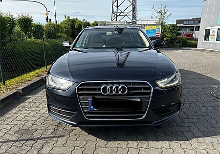 Audi A4 Avant 2.0 TDI DPF multitronic Ambiente