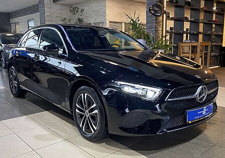 Mercedes-Benz A 250 e Progressive LED Navi PDC SHZ Klimaauto.
